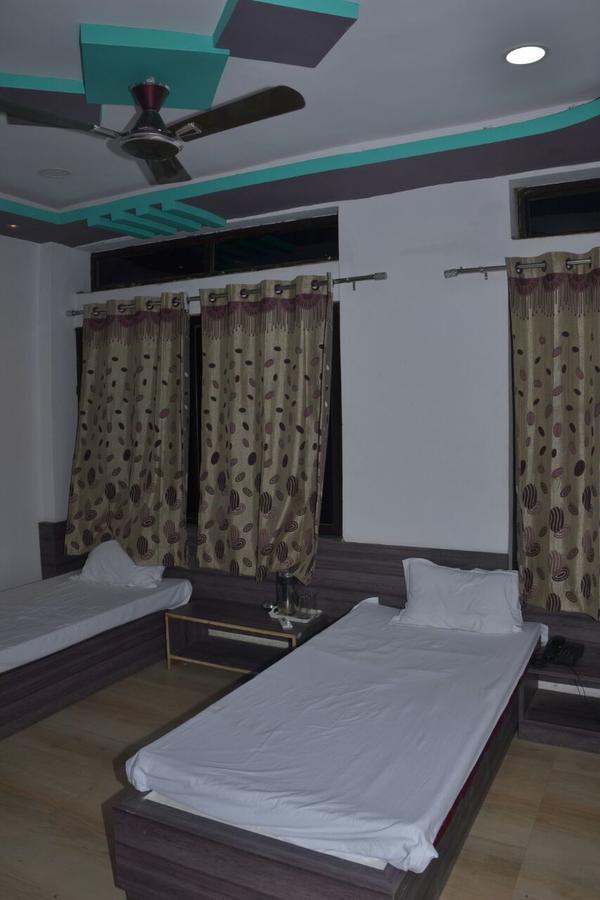 Hotel Vinayak Residency Itarsi Exterior photo